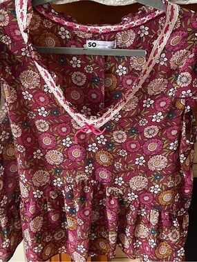 Y2K babydoll SO Floral Peasant Top in Magenta Pink